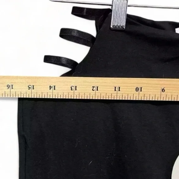 Princess Polly Black Ariarne Flare Pants Cut Out High Waist Size 4 Women’s - Picture 3 of 6